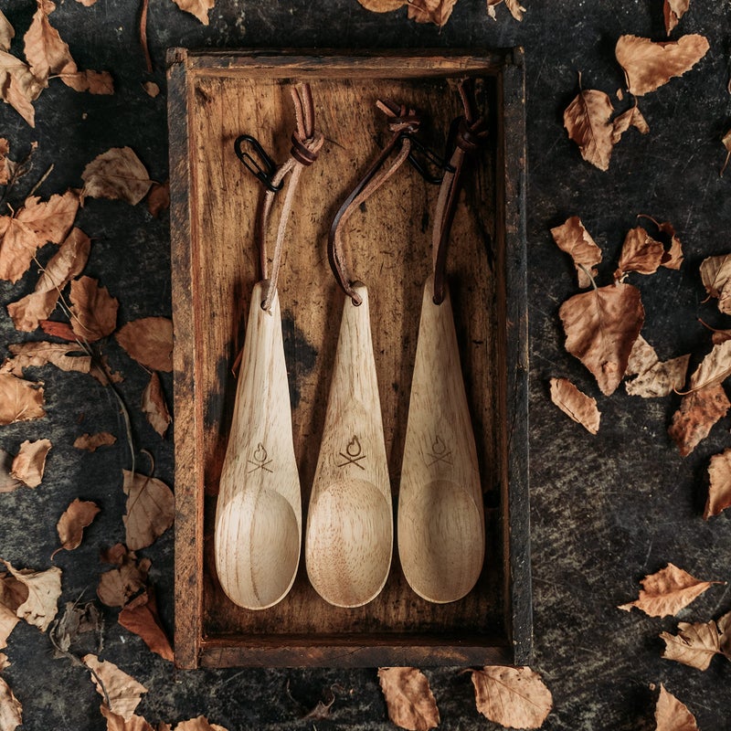 Ã¼berleben Ãœberleben | Dursten Kanu Wooden Camping Spoon â€“ Handcarved Nordic Utensil with Lanyard & Carabiner â€“ Lightweight Reusable Survival Tool & Camping Essentials Bushcraft Gear - Image 4
